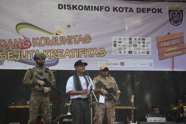 Diskominfo Bersama Depoklik Gelar “Depok Community Festival 2012”