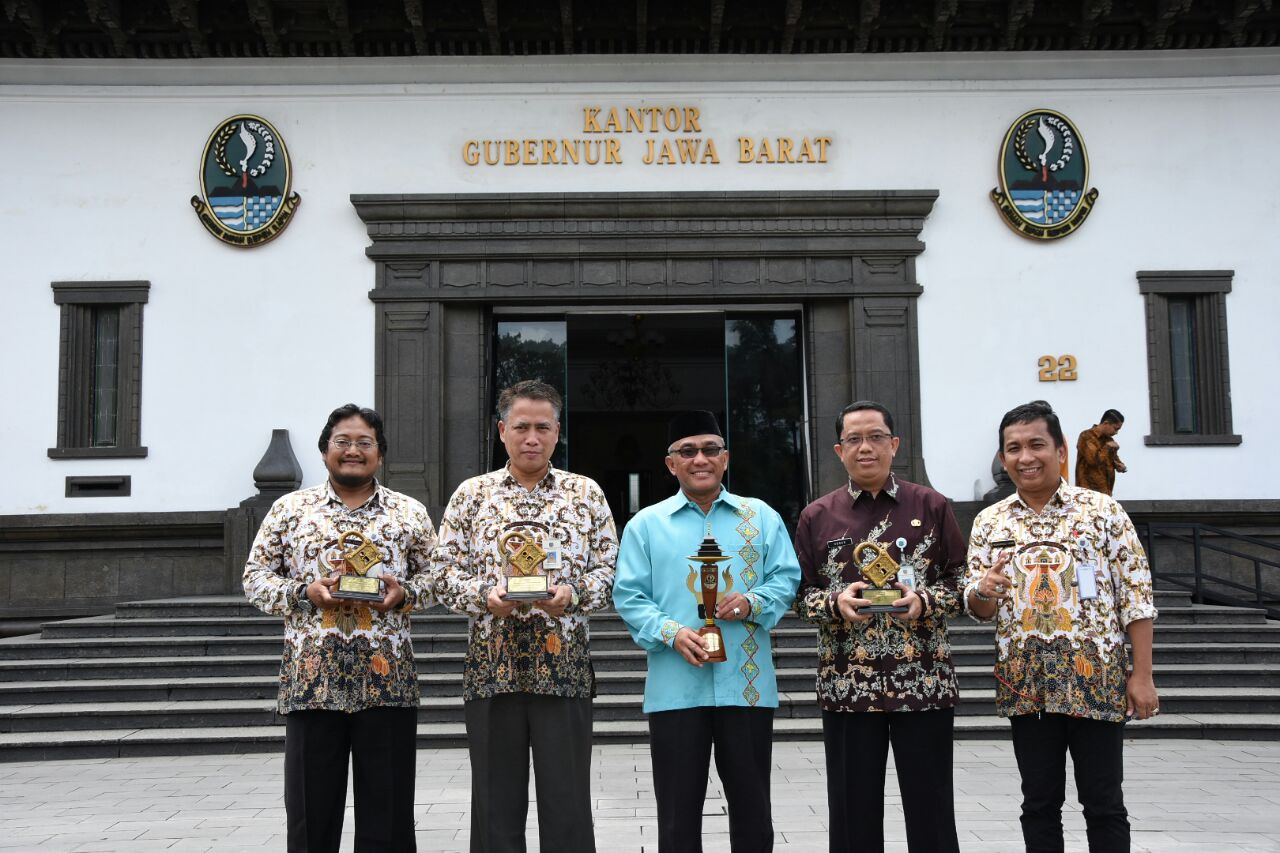 Pemkot Depok Raih Juara Umum KIP Tingkat Provinsi Jawa Barat